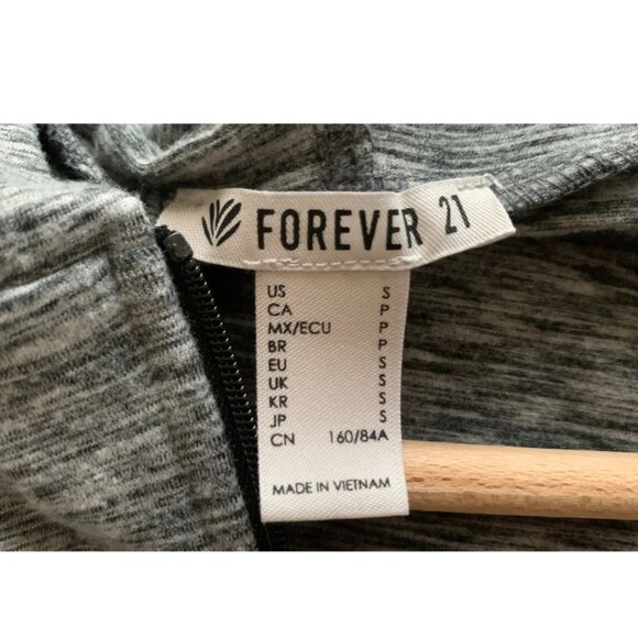 FOREVER 21 WOMEN ATHLETIC APPAREL, ATHLETIC HOODIES - Picture 8 of 8